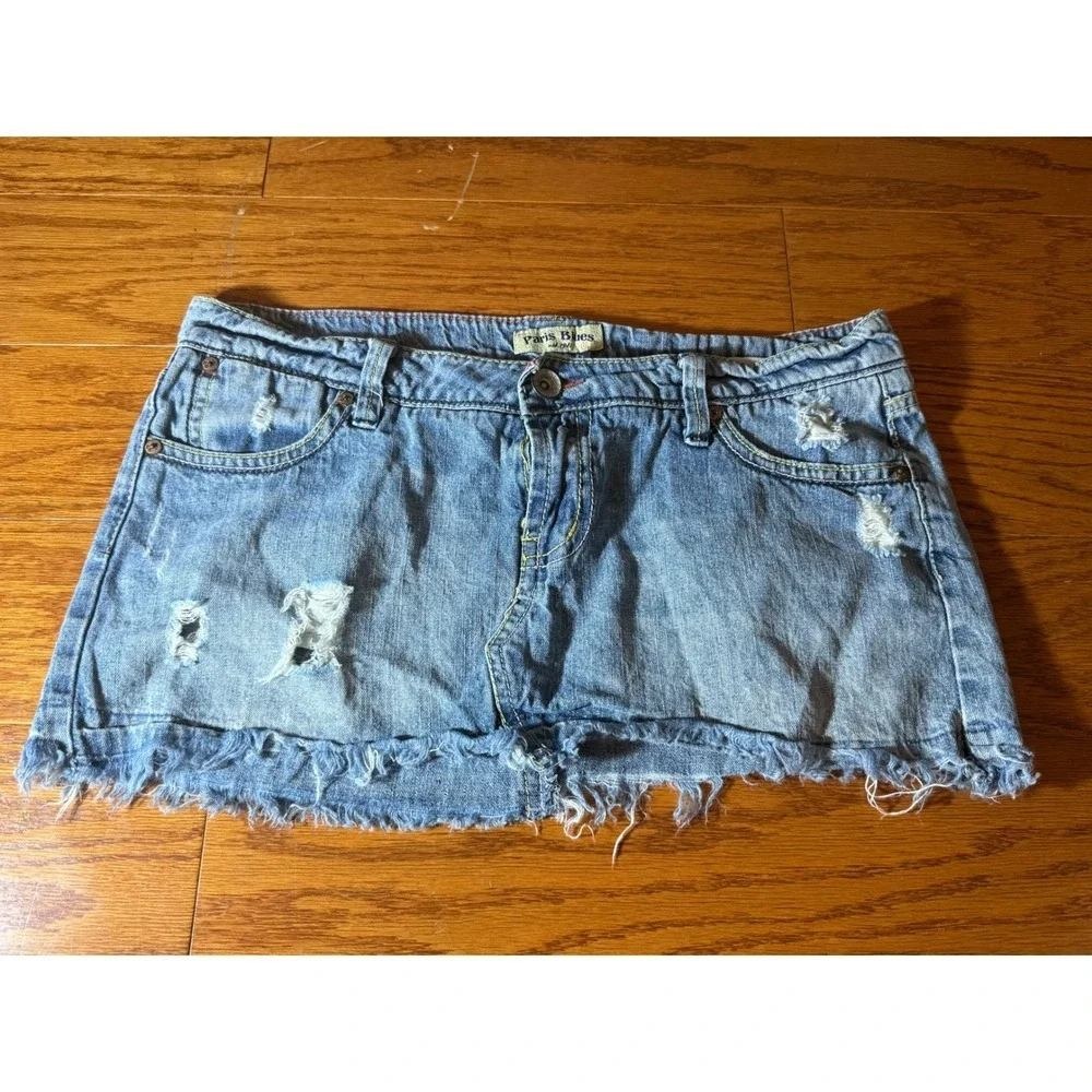 Paris Blues Vintage Y2K Distressed Denim Miniskirt Light Wash Frayed Hem Size 7